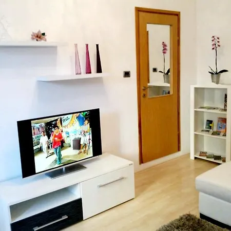 Ory Near The Center With Free Parking * Pula