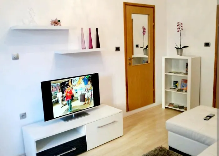 Ory Near The Center With Free Parking * Pula